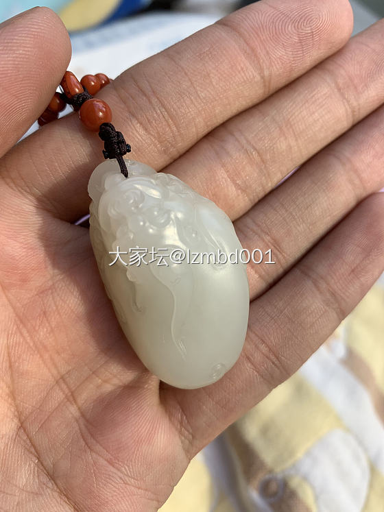 一不小心买多了，以玉为伴_挂件和田玉