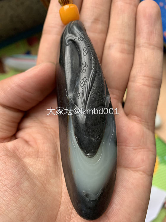 一不小心买多了，以玉为伴_挂件和田玉