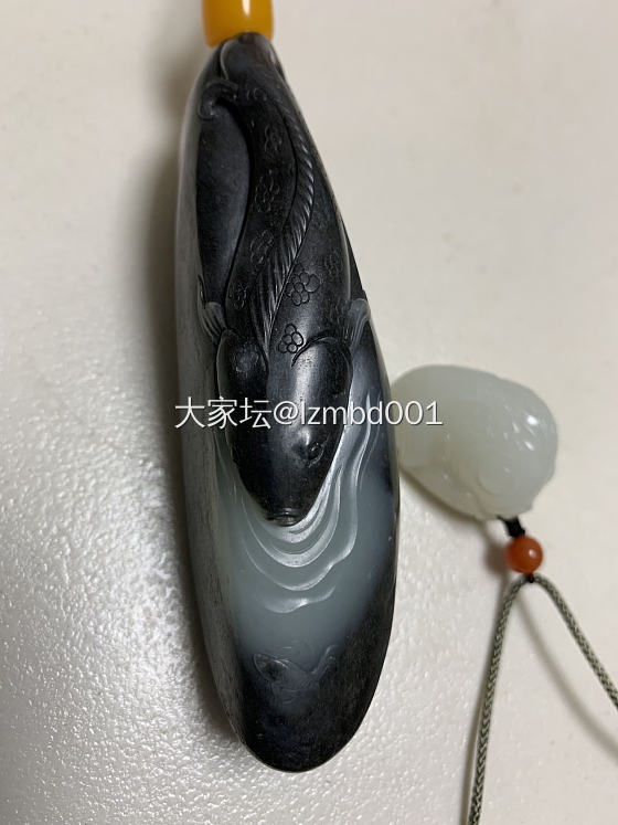 一不小心买多了，以玉为伴_挂件和田玉