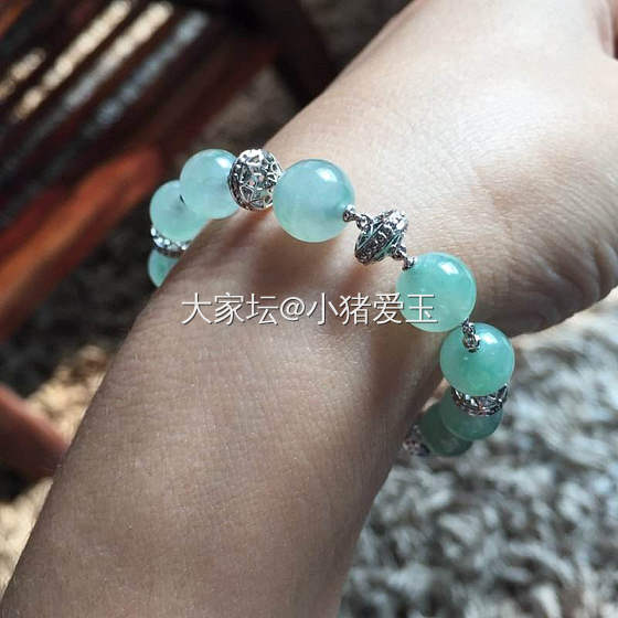 阳绿圆珠手链_挂件翡翠