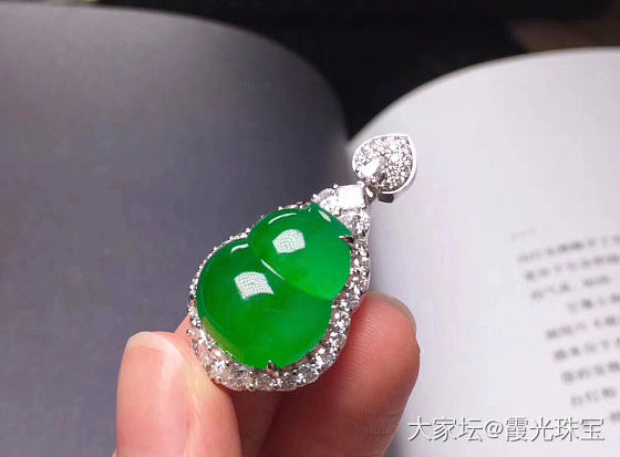经典款葫芦吊坠_翡翠