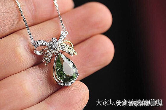 周大福看上了澳白1套，12-13的价格2-3万，太夸张！决定已经买珠订做，_珍珠