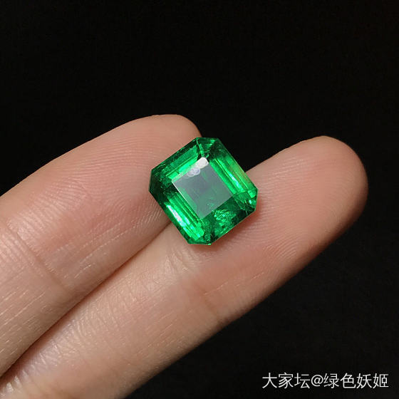 赞比亚祖母绿裸石   5.265ct    【SC02903-L70H00H0】_蓝宝石