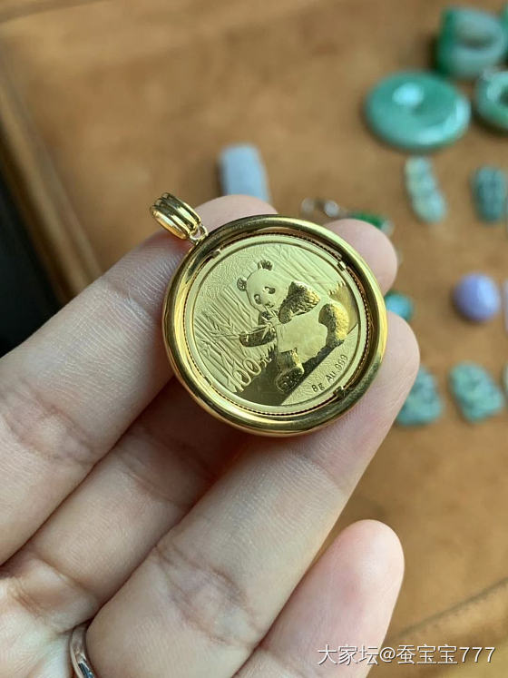 熊猫金币秀一个_金