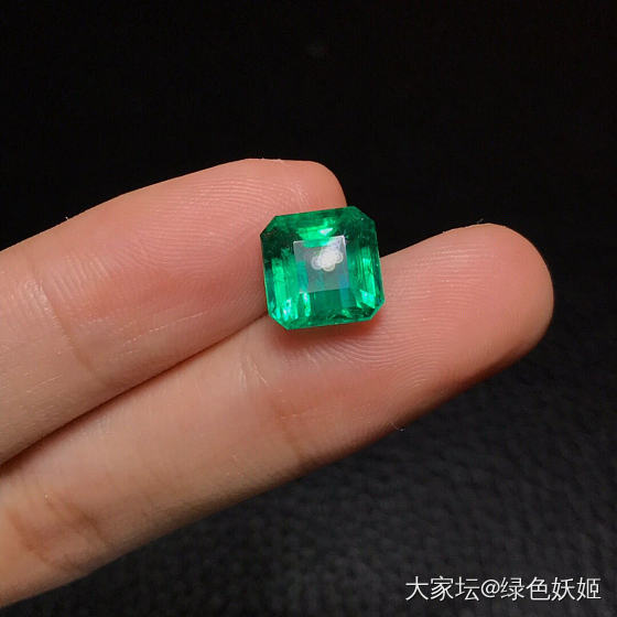 赞比亚 祖母绿裸石4.47ct，Ins  Min_祖母绿