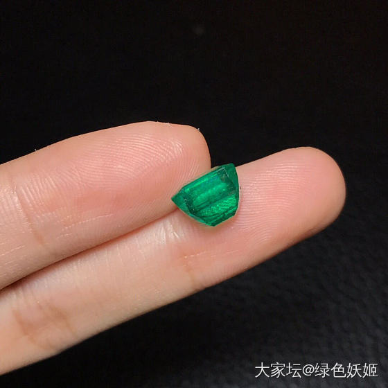 赞比亚 祖母绿裸石4.47ct，Ins  Min_祖母绿