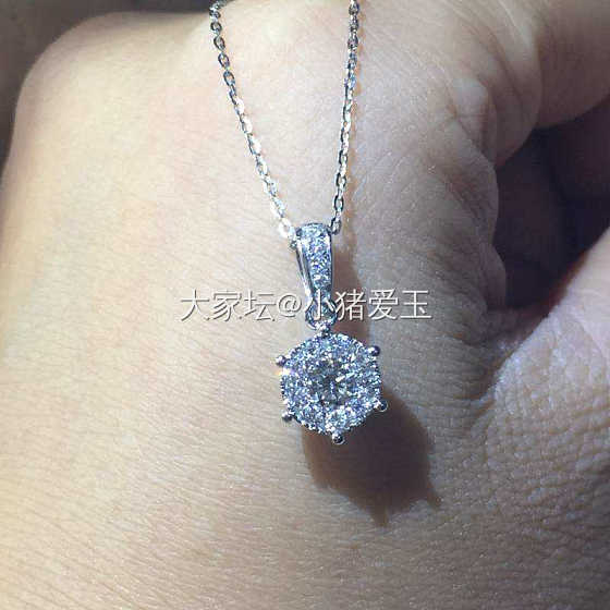 群镶九围一钻石项链_颈饰钻石