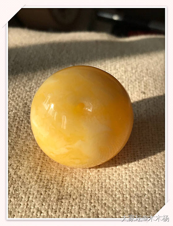 月饼节快乐！_挂件琥珀蜜蜡