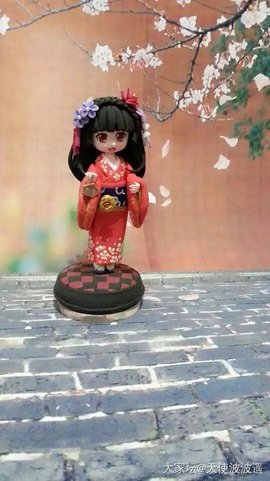 没想到大家对超轻黏土手办感兴趣，发几个以前做的手办照片吧！_泥艺模型