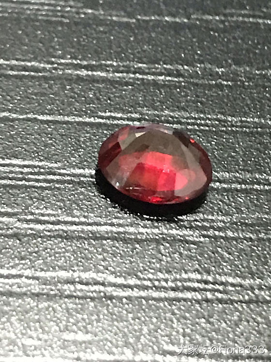 请大家帮忙看看这颗红宝石怎么样？谢谢🙏_红宝石