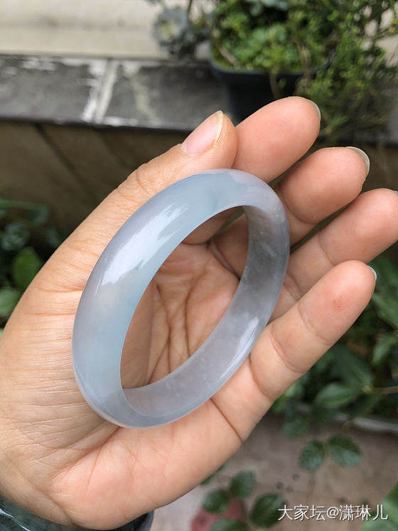 有瑕疵的镯子接受吗？_手镯翡翠