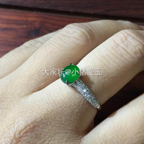 冰种阳绿戒指_挂件翡翠
