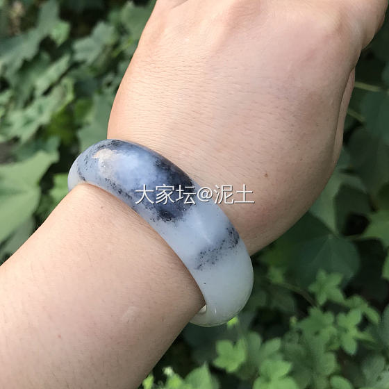 看见青花籽料有银沙了_青花玉和田玉