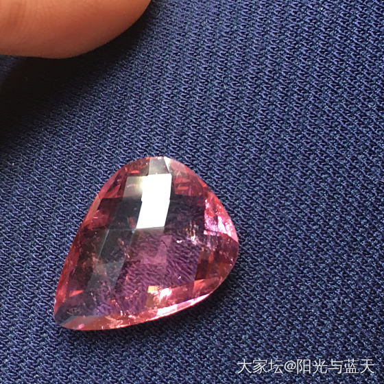 格子碧玺_刻面宝石碧玺