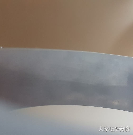 雕刻玉鐲的到來_手镯翡翠
