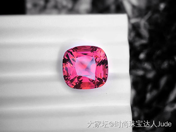 视觉冲击完美_彩色宝石