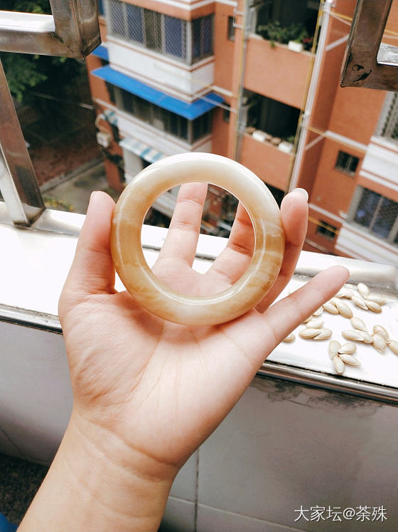 面包圈_手镯和田玉