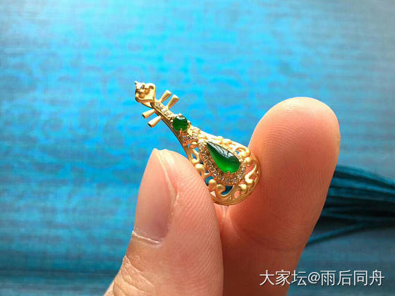 一曲恒古的琵琶_吊坠翡翠