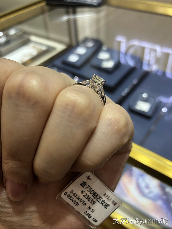 今天试了好几家款_戒指钻石