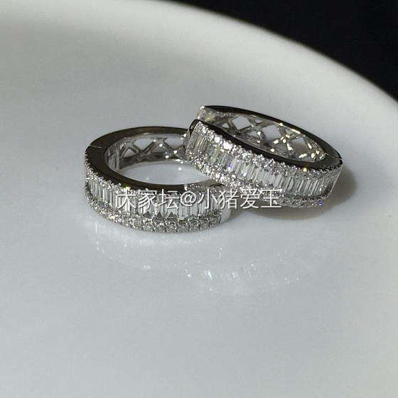 18k白金梯形钻石耳环_耳饰钻石