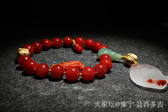 南红珠串皇后之玫瑰红_南红