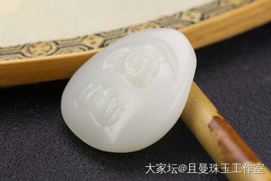 今日份打卡 且末料白玉弥勒佛_和田玉