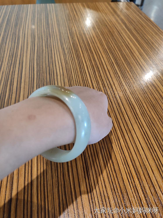 秋风起，和田戴起来！_手镯和田玉