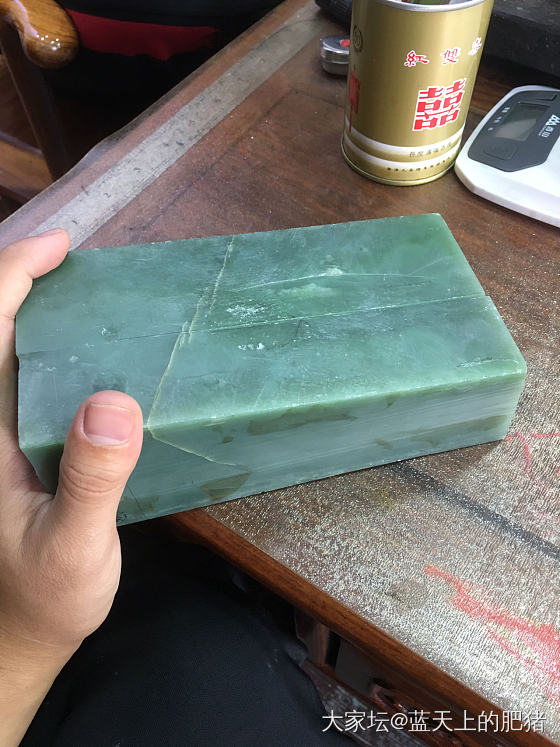 鸭蛋青原料，准备切牌子，就是切出来气有点深_明料和田玉