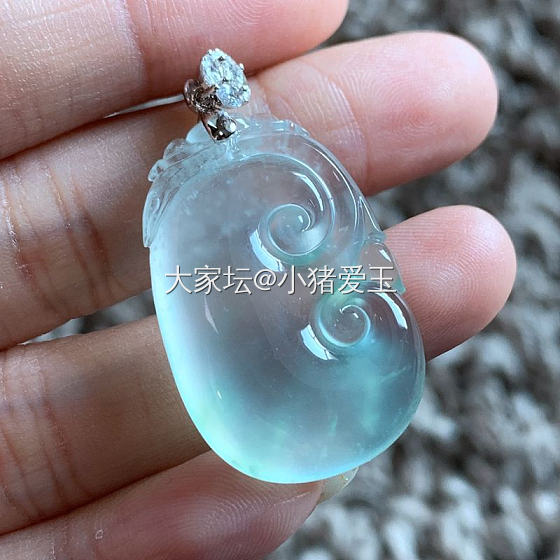 玻璃种如意挂件_挂件翡翠