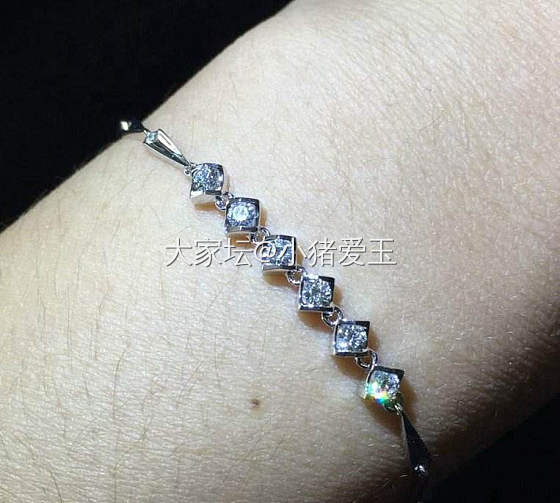 18K白金钻石手链_手饰钻石