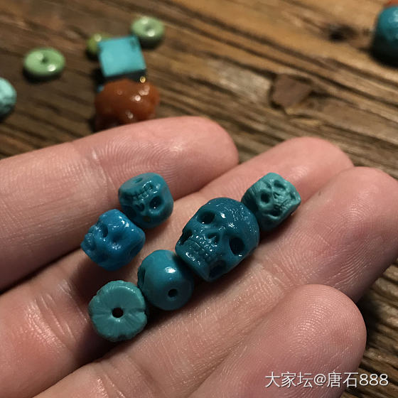 南红绿松石骷髅恶灵题材雕件 配饰_玉石