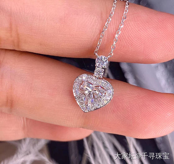 双❶❶活​动‎🉐️现​货‎秒杀

1~2ct💖GIA浪漫心型钻​💍_钻石千寻珠宝