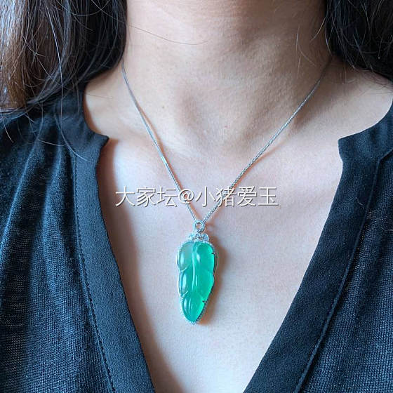阳绿金枝玉叶_挂件翡翠