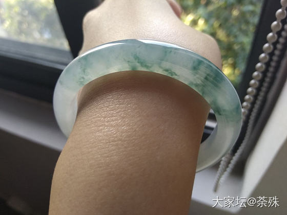 美的忍不住拍拍拍，手机里百多张照片全是它_手镯翡翠