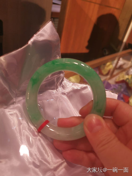 今天在平洲，主要看戒指。_戒指翡翠