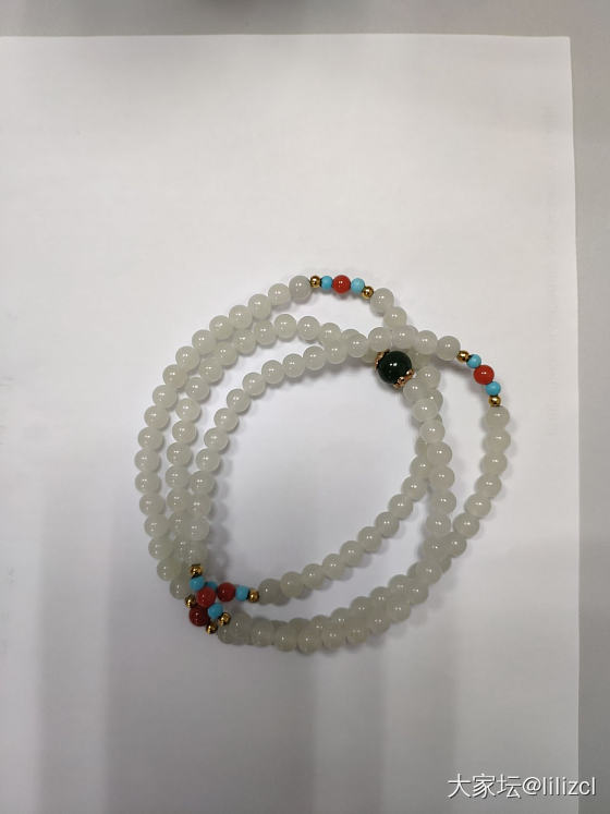 大家帮我看看是不是籽料啊，品质怎么样_珠串和田玉