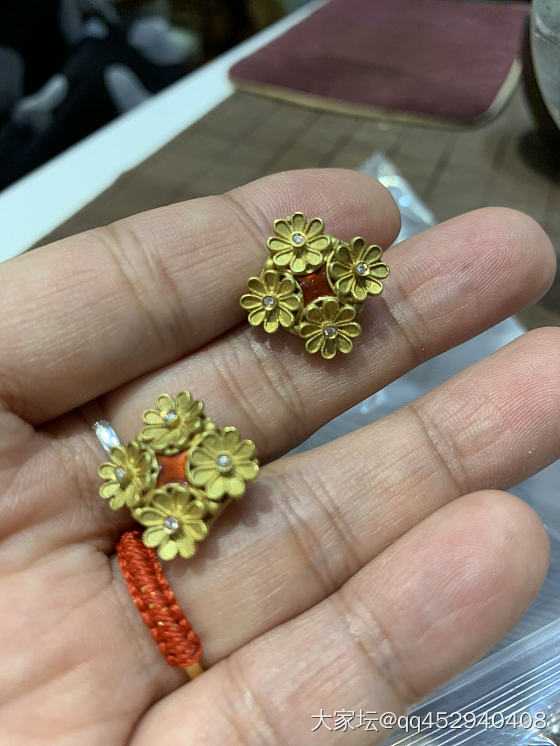 小雏菊耳坠_耳坠金