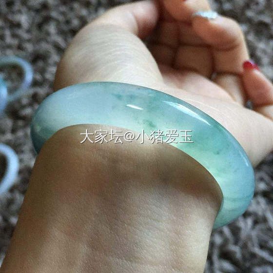 果冻起光飘花贵妃手镯_手镯翡翠