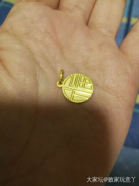 漂亮的大福吊坠来了_周大福吊坠金