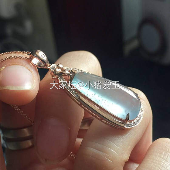 木那料水滴吊坠_挂件翡翠