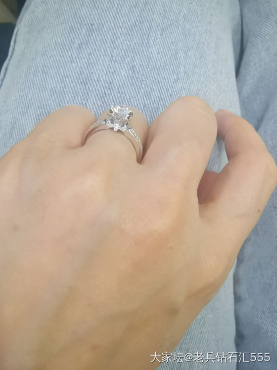 今日份钻戒💍_钻石