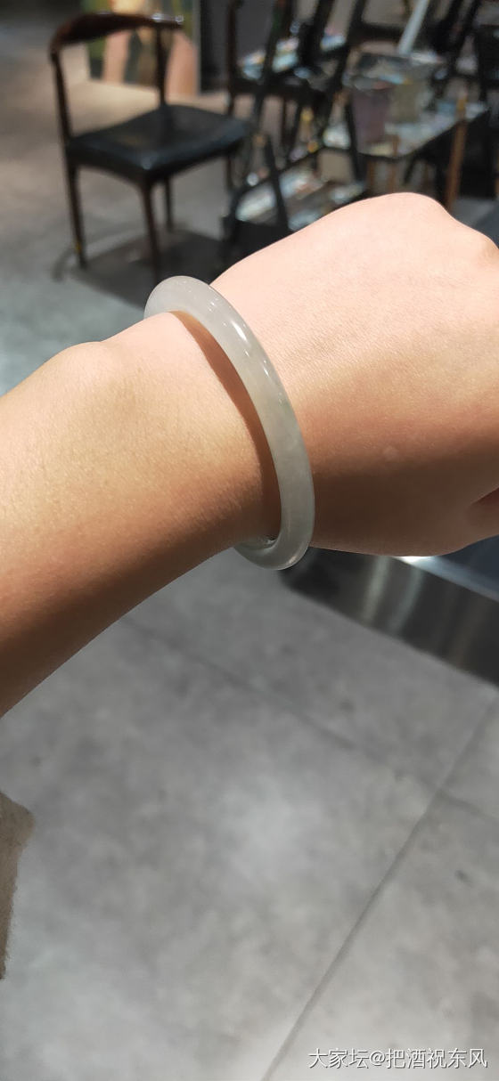 这个能看到多少？_手镯翡翠