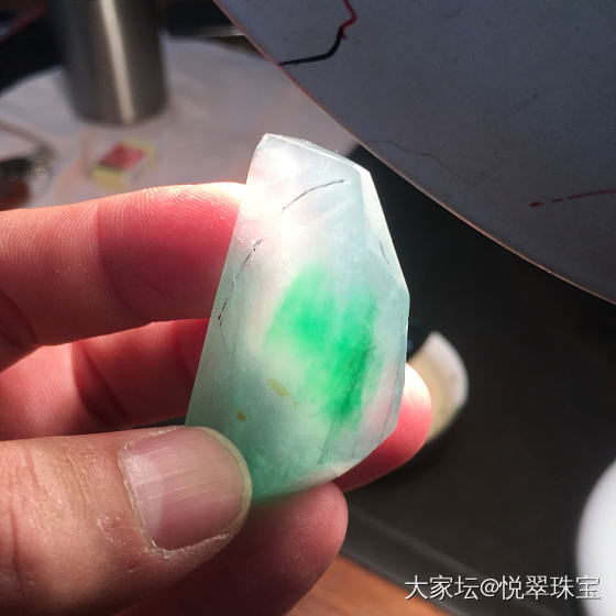 你喜欢的未必适合你，在你身边的永远才是最好的。_翡翠