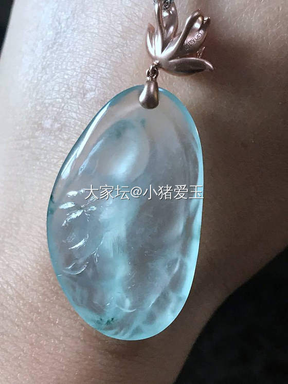 高冰起光自在观音_挂件翡翠