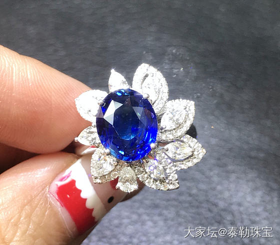 #泰勒彩宝#4.07ct皇家蓝戒指吊坠两用款_蓝宝石