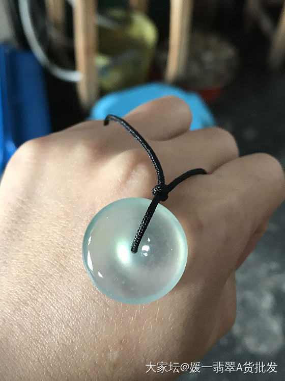 美的不像翡翠，翡翠高冰甜底色平安扣吊坠_翡翠