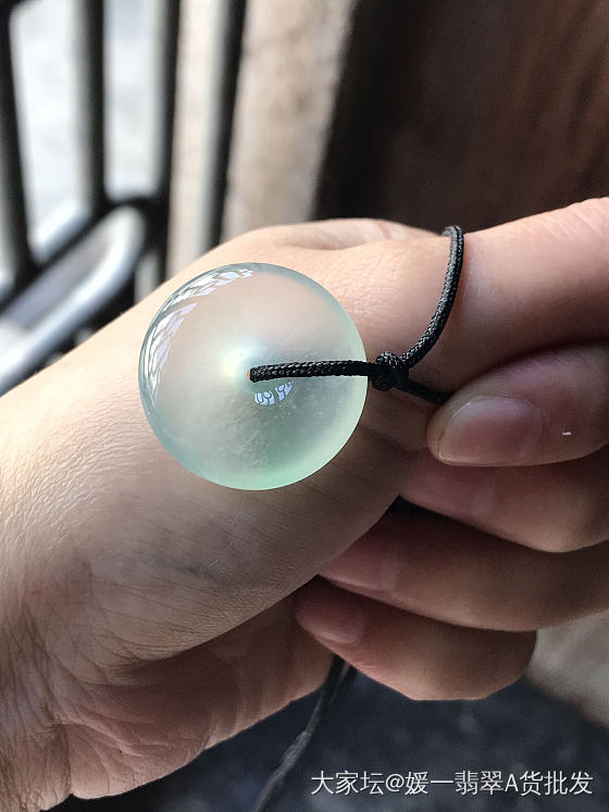 美的不像翡翠，翡翠高冰甜底色平安扣吊坠_翡翠