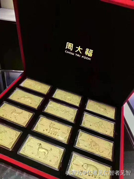 黄金今天大涨，再买点金条