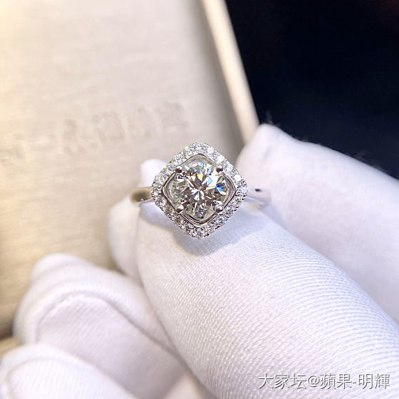 这算三黄鸡了吧？刚配了酱油_戒指钻石