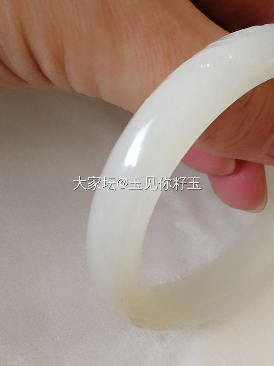仿古纹饰及如意纹饰的籽镯_和田玉